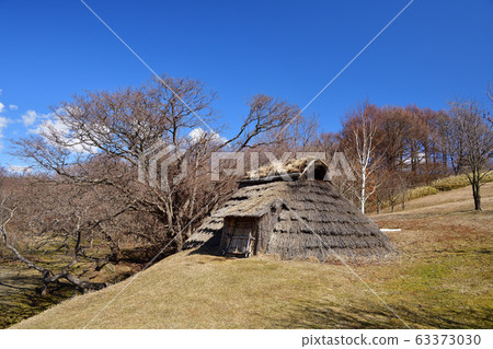 早春北海道伊達市北小金貝殼丘的風景照片 63373030