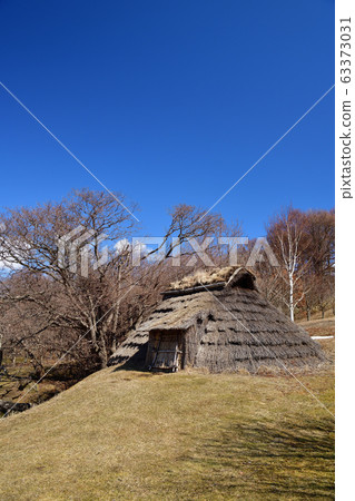 早春北海道伊達市北小金貝殼丘的風景照片 63373031