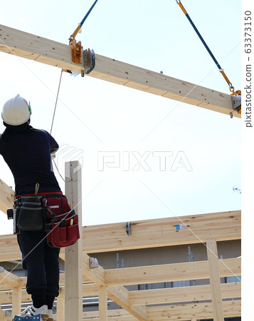 建造新房子的工匠 建造新房子的工匠 63373150