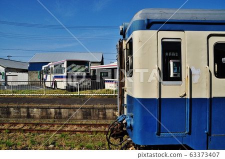 Hitachinaka Kaihin鐵路，Kiha 200型被拘留在中港站 63373407
