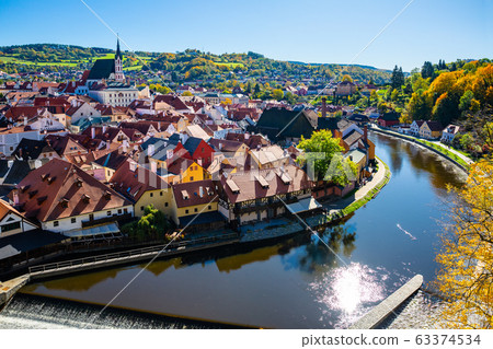 Historical centre of Cesky Krumlov with Cathedral 63374534