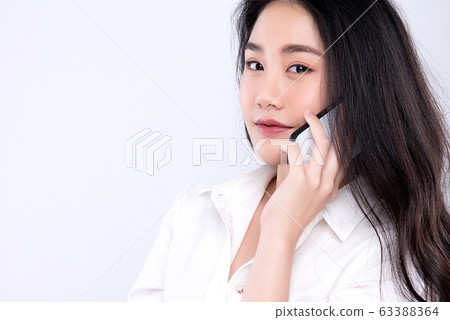 Woman, adult, beauty, smartphone, mobile phone, speaking Woman, adult, beauty, smartphone, mobile phone, speaking 63388364