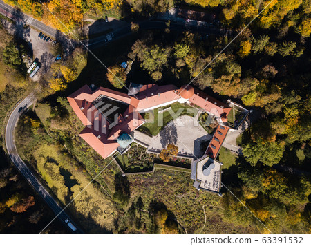 Historic castle Pieskowa Skala near Krakow Historic castle Pieskowa Skala near Krakow 63391532