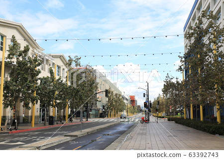 美國的聖塔莫尼卡(Santa Monica)在新型冠狀病毒中不受歡迎 美國的聖塔莫尼卡(Santa Monica)在新型冠狀病毒中不受歡迎 63392743