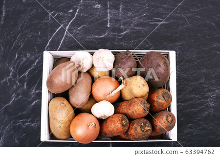 Fresh Vegetables in wooden box Fresh Vegetables in wooden box 63394762