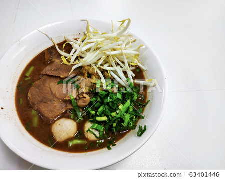 Close-up noodle of Thai food for lunch. Close-up noodle of Thai food for lunch. 63401446