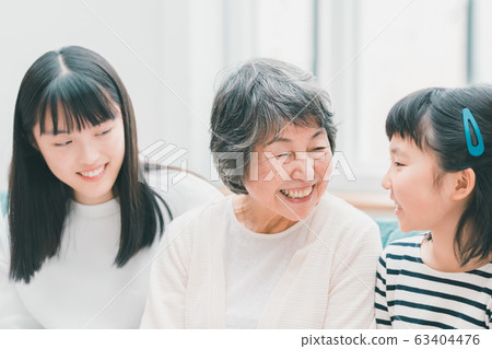 granddaughter, gran, grandma 63404476