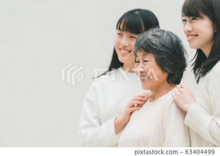 three generation family, female, females 63404499