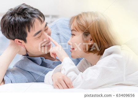Lovers couple newlyweds 63409656
