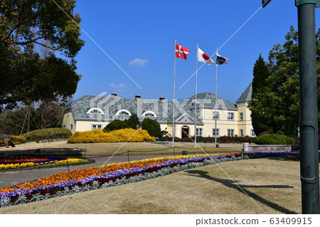 Park flower clock flower garden flower garden 63409915