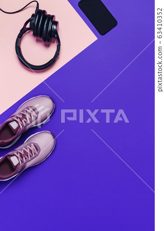 Sports color background. 63410352