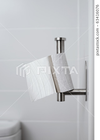 the last piece of toilet paper the last piece of toilet paper 63416076