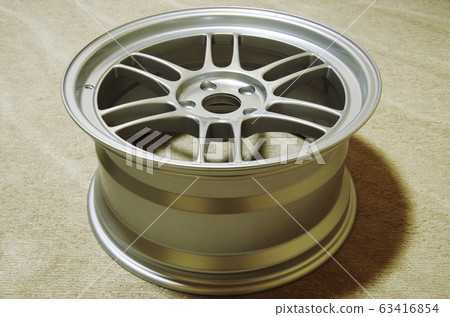New and unused aluminum wheels New and unused aluminum wheels 63416854
