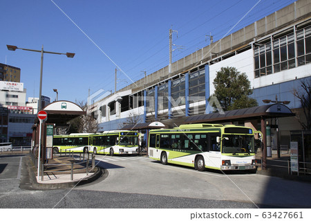 Kokusai Kogyo Bus at the west exit of Akabane Station Kokusai Kogyo Bus at the west exit of Akabane Station 63427661