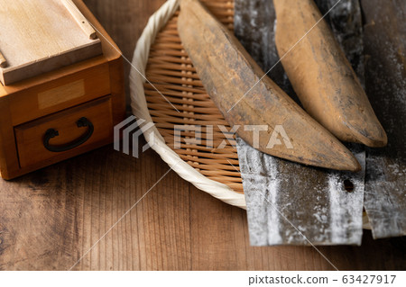 海帶和乾鰹魚 63427917