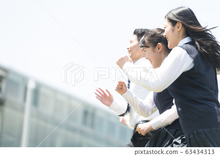 一個高中生 63434313