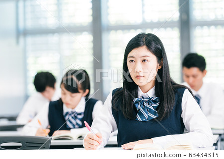 一個高中生 63434315