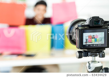Online Merchant vlog live 63434429