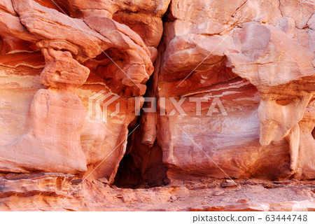 Red rocks 63444748