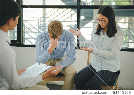 phychiatrist phychologist counselor therapist phychiatrist phychologist counselor therapist 63445169