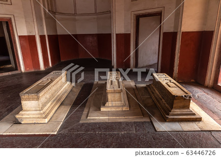 Cenotaphs of Hamida Banu Begum, Dara Shikoh in the Cenotaphs of Hamida Banu Begum, Dara Shikoh in the 63446726