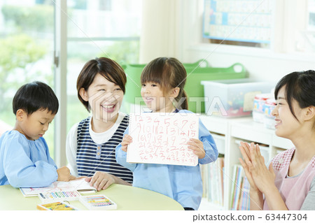 幼兒園兒童畫 63447304