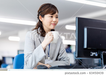商業場景夫人雌 商業場景夫人雌 63450439