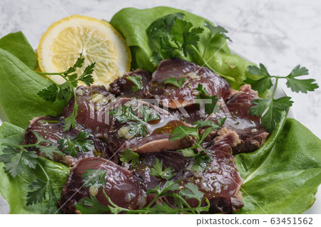 ito魚烤的生牛肉片 ito魚烤的生牛肉片 63451562