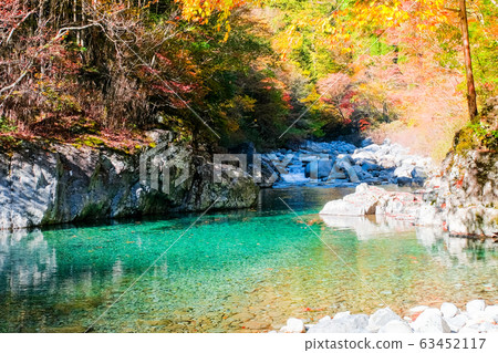 Atera Valley (autumn) 63452117
