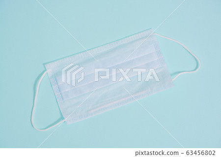 Surgical mask with rubber ear straps. Mask to 63456802