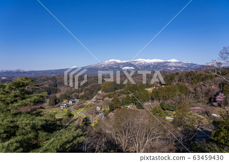 從福島縣立的足立太山，日本本松城堡本丸遺跡 63459430