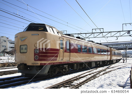 前特快淺間火車(189系列)冬季被拘留在小森站 前特快淺間火車(189系列)冬季被拘留在小森站 63460054