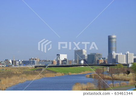 新橫濱景觀周圍的建築物 新橫濱景觀周圍的建築物 63461344