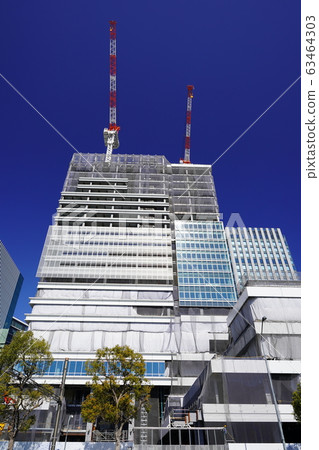 Building under construction and tower crane Building under construction and tower crane 63464303