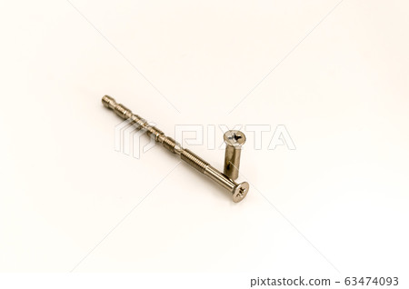Screw and its metal door handle socket 63474093