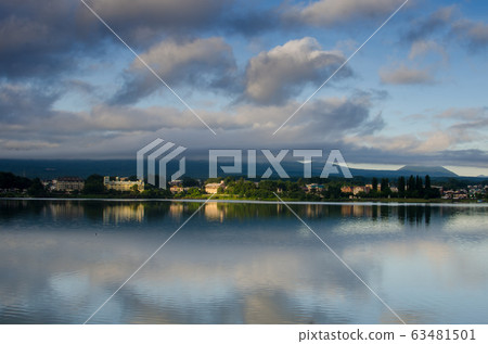 Lake Kawaguchi Lake Kawaguchi 63481501