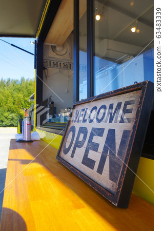 黃色廚房車 黃色廚房車 63483339