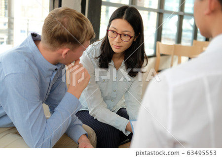 phychiatrist phychologist counselor therapist 63495553