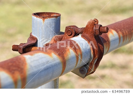 Rusted clamp Rusted clamp 63496789