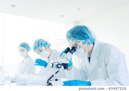 researcher  63497329