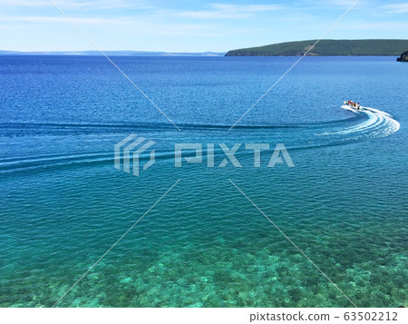 Lake Hupsburg 63502212