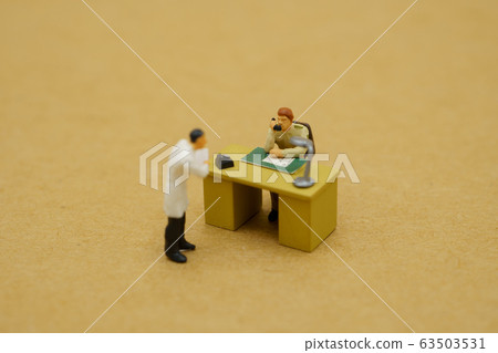 Doctors and government officials discussed on the 63503531