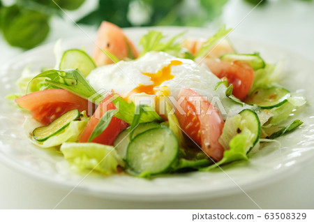 里昂沙拉（荷包蛋沙拉） 63508329