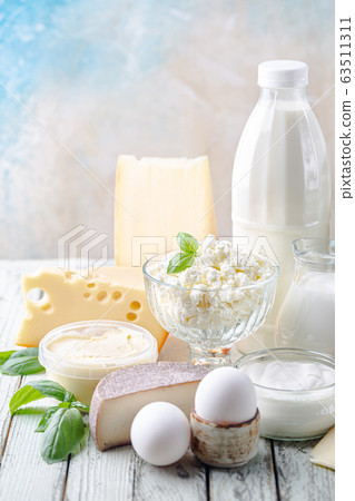 Fresh dairy products 63511311
