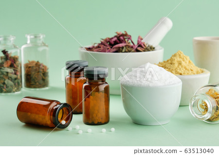 Homeopathic drugs, herbal and mineral substances. Homeopathic drugs, herbal and mineral substances. 63513040