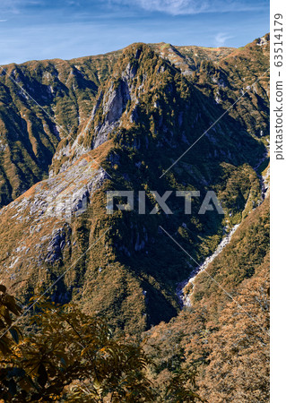 Tenguiwa of autumn leaves seen from Mt. 63514179