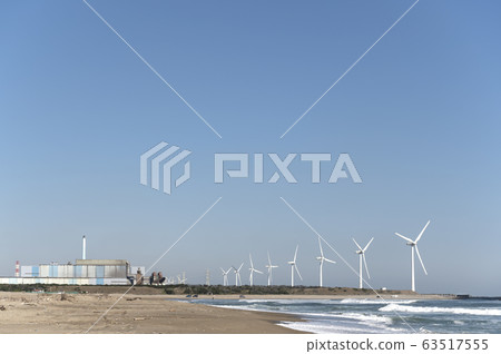 茨城縣廣濱海灘的風力發電風景 茨城縣廣濱海灘的風力發電風景 63517555