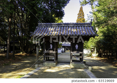 岡山縣備仙市刀劍頭里的陶ug神社瀨戶內市 岡山縣備仙市刀劍頭里的陶ug神社瀨戶內市 63519669