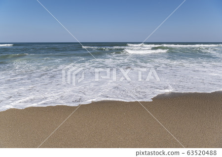 茨城縣柳川海灘的沙灘風光 茨城縣柳川海灘的沙灘風光 63520488