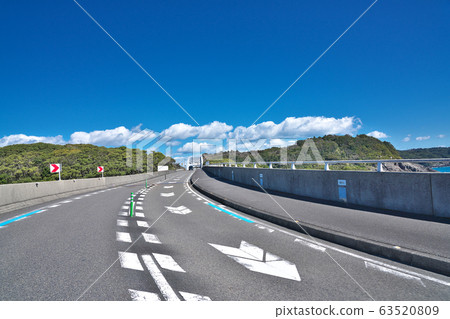 [Kushimoto Ohashi] Oshima, Kushimoto Town, Higashimuro District, Wakayama Prefecture 63520809